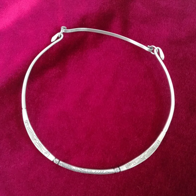 

Этническое Ретро украшение ручной работы серебряное ожерелье Miao аксессуары для шеи ожерелье уникальный и изысканный узор дракона ключицы ...