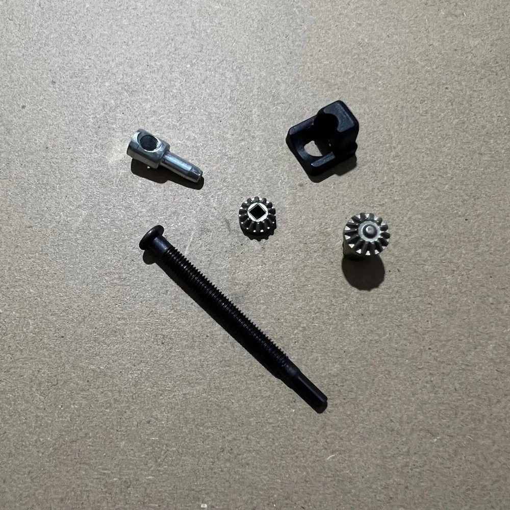 Технические натяжители наладочные комплекты для эхо-блестящей бензопилы CS-4200ES