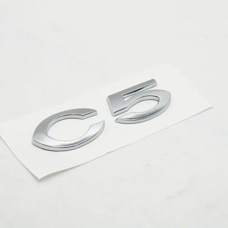 

Для C5 буквы Марк логотип значок эмблема наклейка задняя крышка багажника автомобиля табличка с именем наклейки