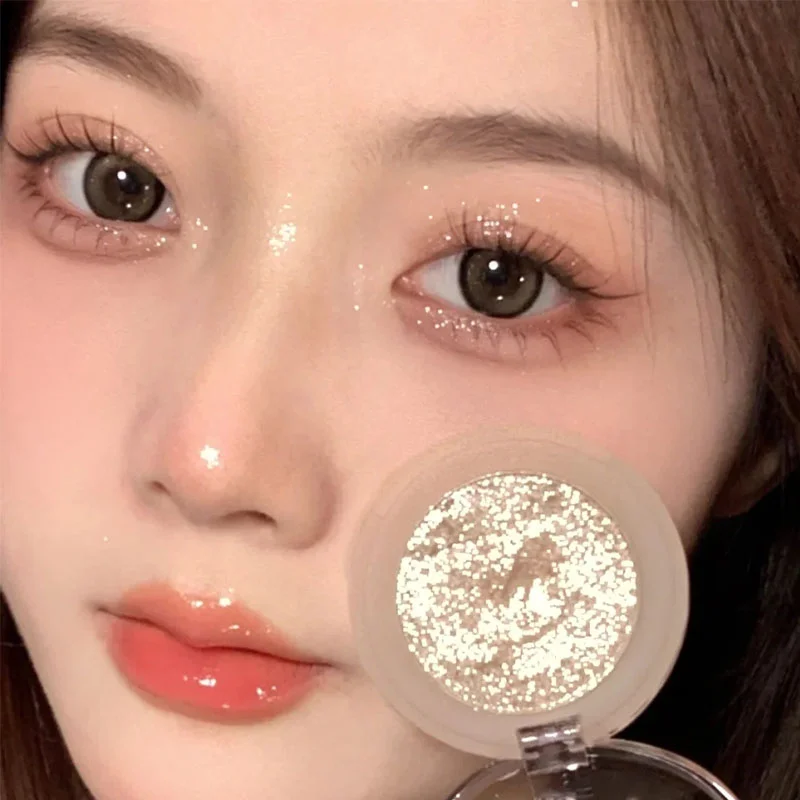 

1PCS Diamond Glitter Monochrome Eyeshadow Gilt Discoloration Pearlescent Highlighter Powder Waterproof Lasting Eyeshadow Palette