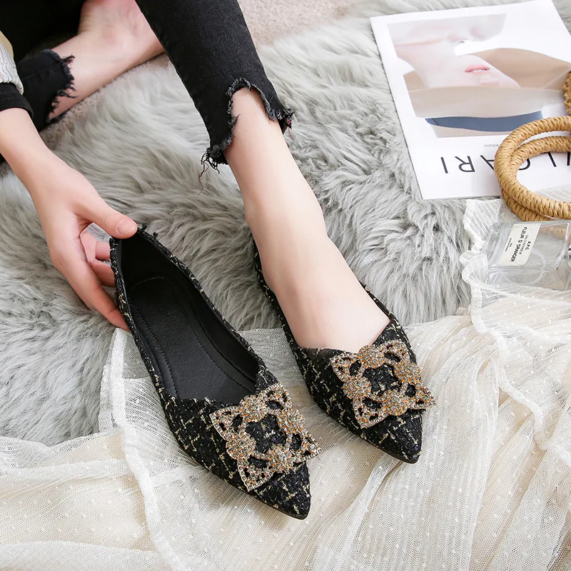 

Female Microfiber Flats Pointy Shoes with Diamond Buckle Soft Ballet Slip-Ons Spring Footwear white Black