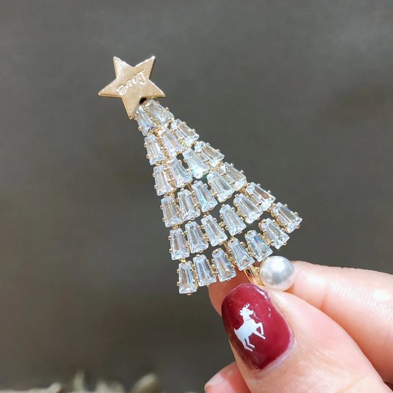 

Korean Trendy Crystal Rhinestone Christmas Tree Brooches For Women Gold Color Star Pearl Pin Party Jewelry Girlfriend's Gift