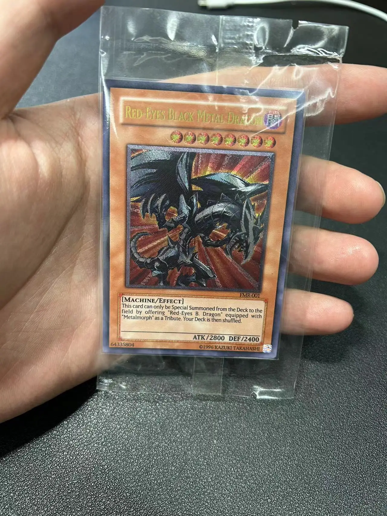 Yu Gi Oh Ultimate Rare/UTR TCG Red-Eyes Black Metal Dragon (MFR-001) Настольная игра Коллекция английской на