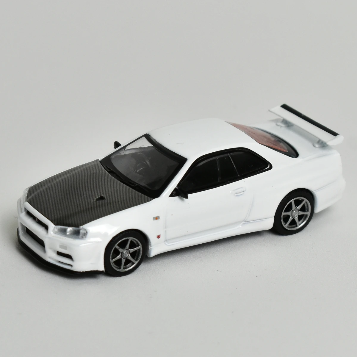 

Модель автомобиля под давлением для Nissan Skyline GTR R34 501, 1:64
