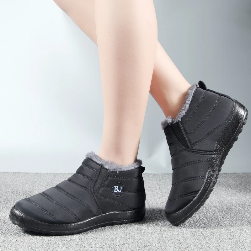 Winter Snow Boots Women Slip on Waterproof Ankle Boots Winter Shoes Female Snow Botines 2022 Black Botas Femininas Plus Size 46