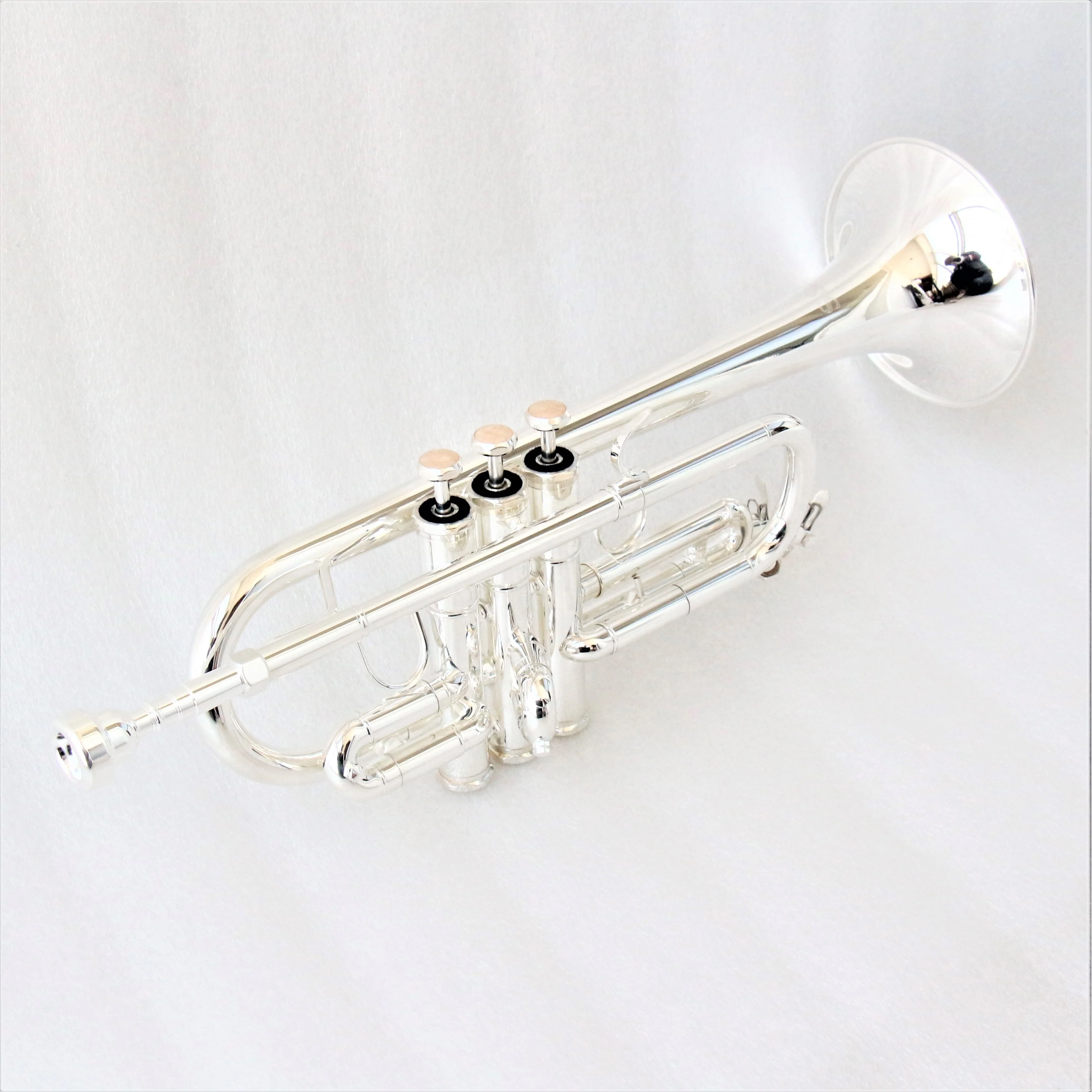 

Professional trumpet special hexagonal valves trumpet instrument Eb/D key silver plated trumpets