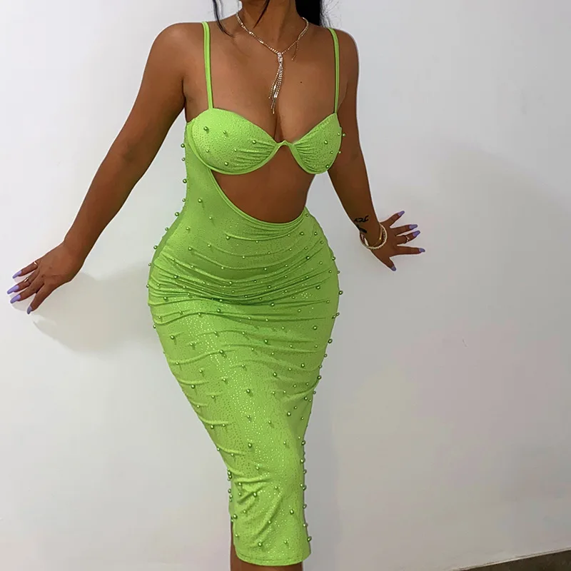 

Платье-миди однотонное с открытой спиной, без рукавов, на тонких бретельках