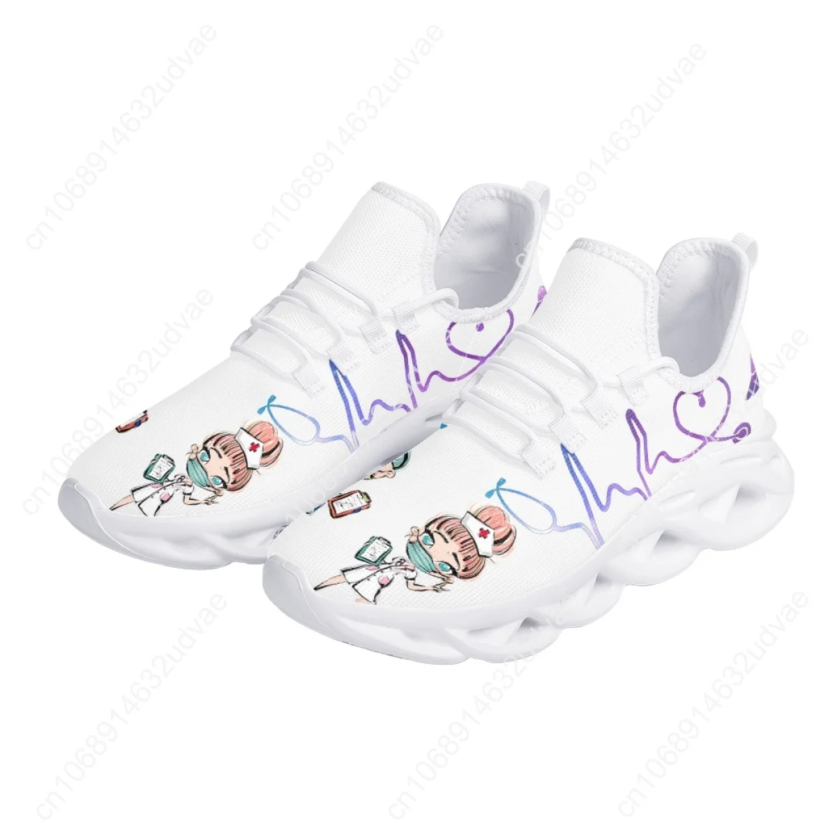 Женские дизайнерские сетчатые кроссовки на плоской подошве