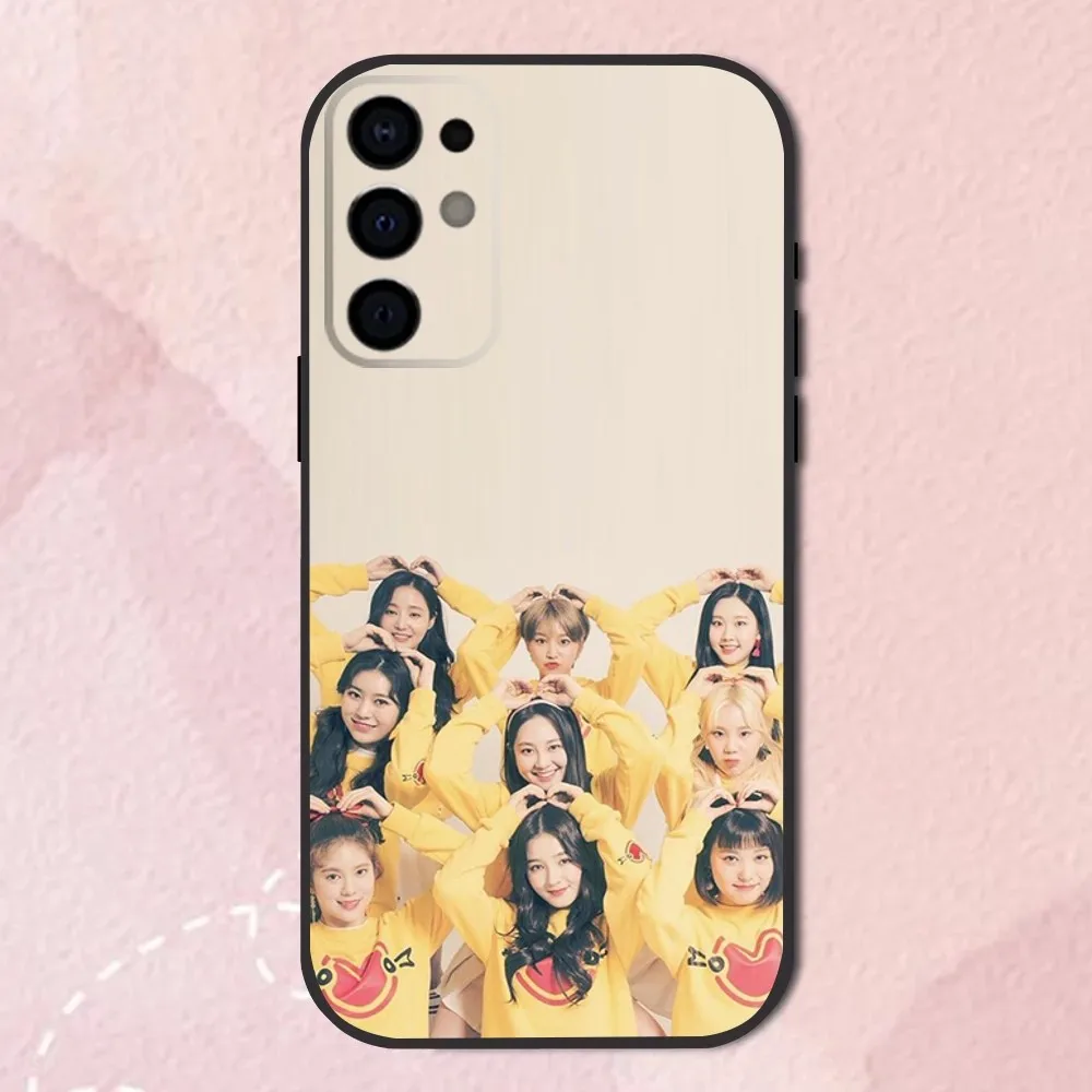 Singer M-MomolandS-S Phone Case For Samsung S25 S24 S21 S22 S23 S30 Ultra S20 Plus Fe Lite Note 10 9 5G Black Soft Shell