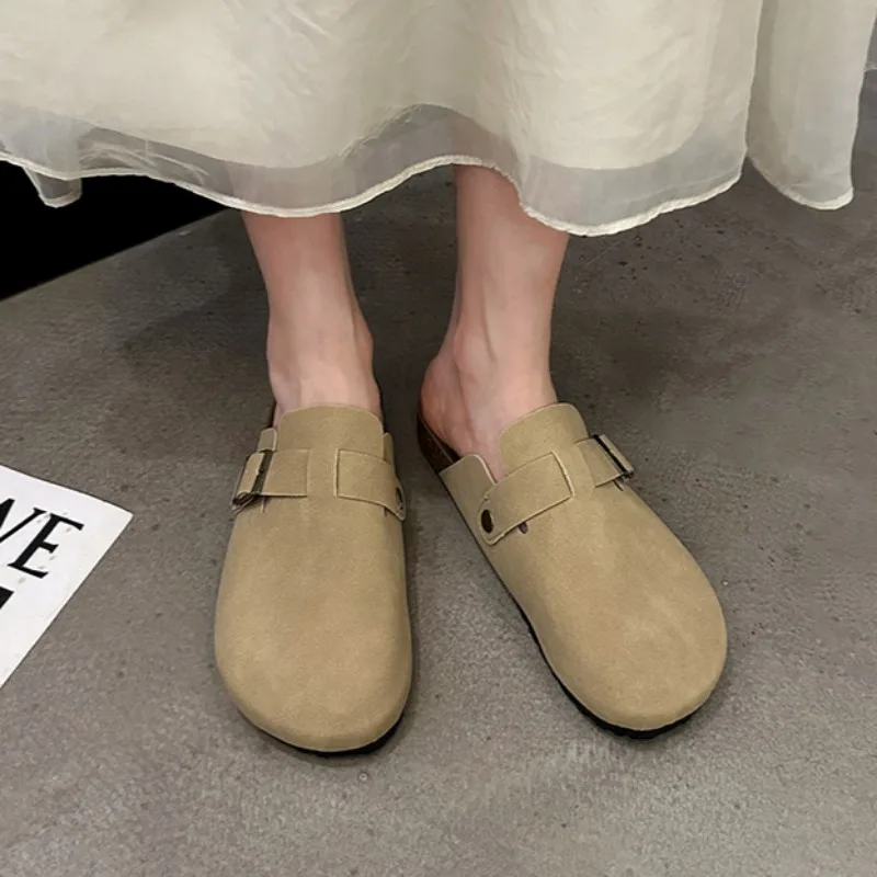 Шлепанцы женские замшевые с закрытым носком сандалии-клоги в стиле ретро модные