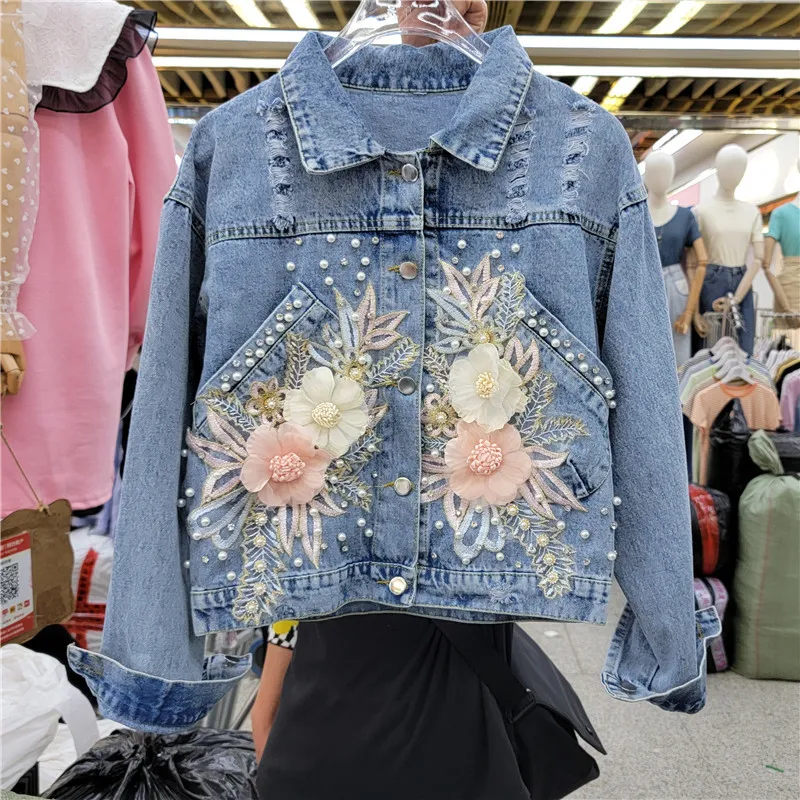 

Женская джинсовая куртка с длинным рукавом, Короткая Повседневная куртка из денима с отворотами, украшенная бусинами и жемчужинами, верхня...