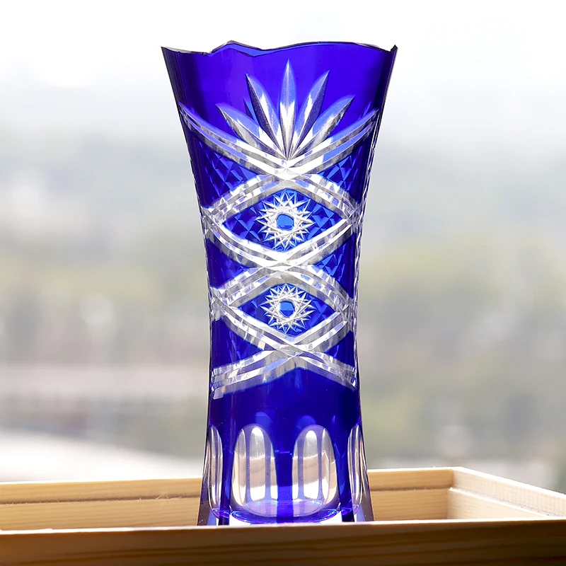 

Elegent Bohemian Czech Style Blue Glass Vase Hand Cut To Clear Crystal Art Deco Flower Vase Engraving Pattern Height 18cm