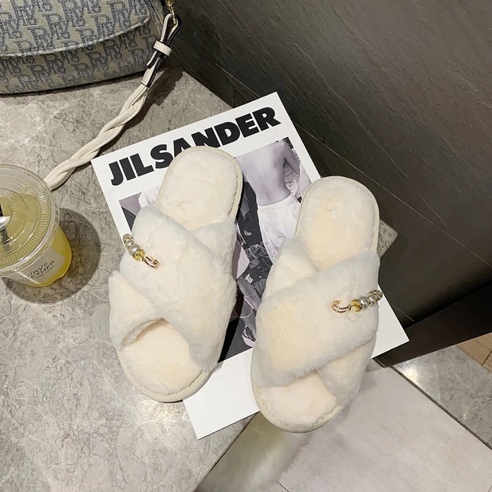 

Женские зимние домашние тапочки, новинка, женские пушистые меховые шлепанцы, домашняя обувь на плоской подошве, женские пушистые шлепанцы, ...
