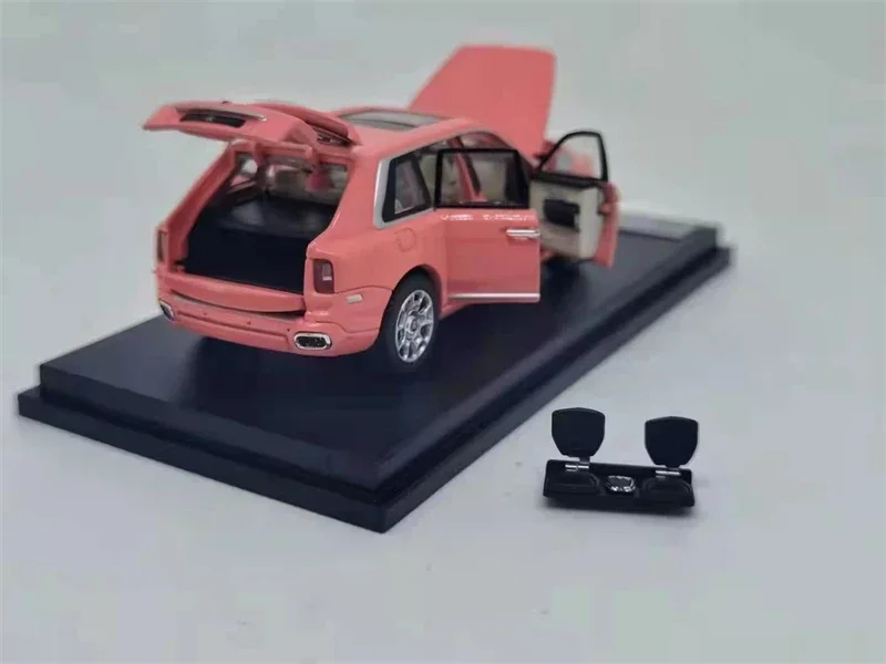 DCM 1:64 Rolls-Royce Cullinan SUV открытая литая модель автомобиля
