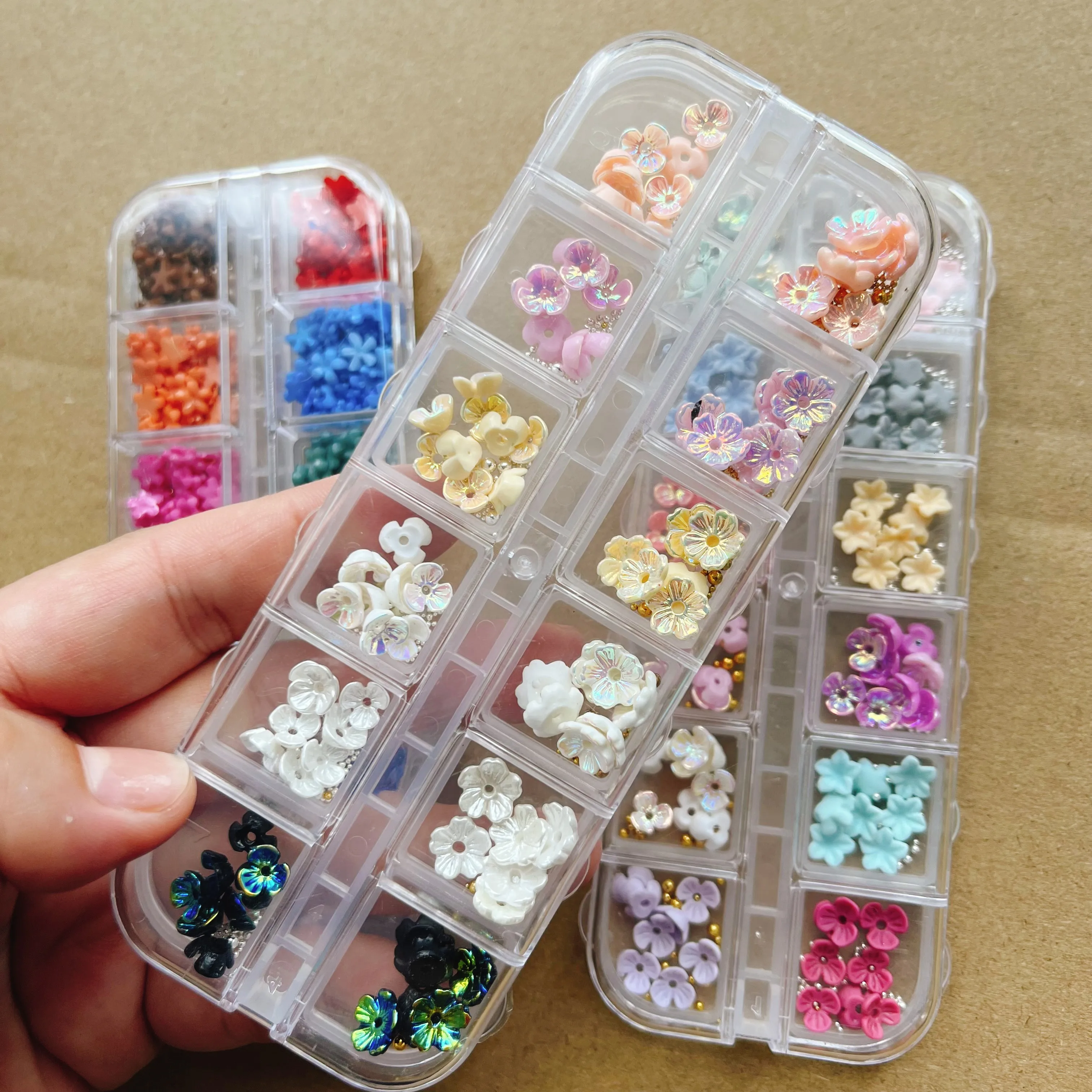 

3D Plating Acrylic Flower Nails Charms Mixed Size Colors Nail Decoration Rhinestones Florets Jewelry DIY Manicure Accessories &*