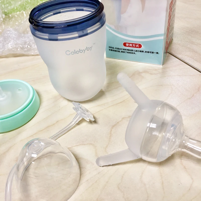 250ml Hands-free Silicone Water Bottle with Straw Newborn Baby Feeding Kids Cup Sippy Training Cute Drinking Pacifiers  Bottle