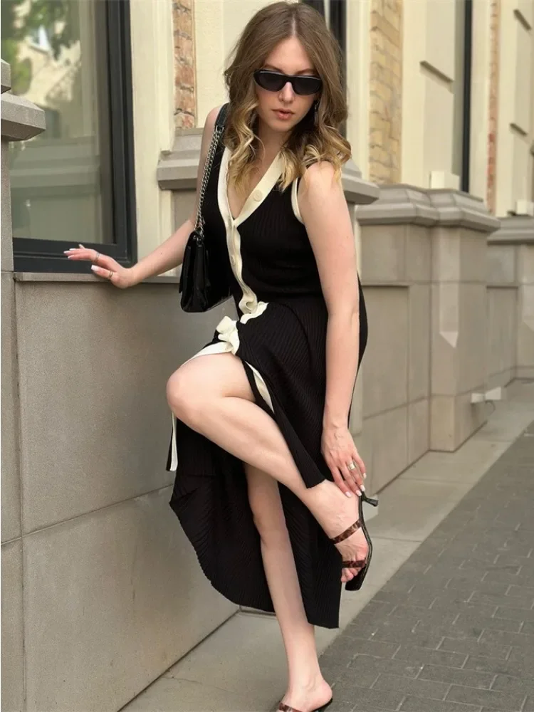 Женское длинное трикотажное платье-кардиган с V-образным вырезом