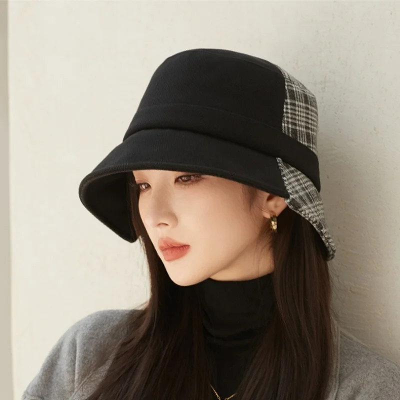 Женская утолщенная шапка в клетку осенне-зимняя простая элегантная английском