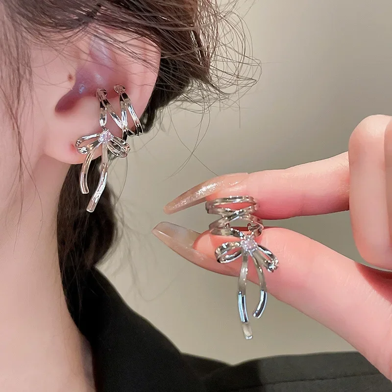 Клипсы для ушей MOONBIFFY розовые