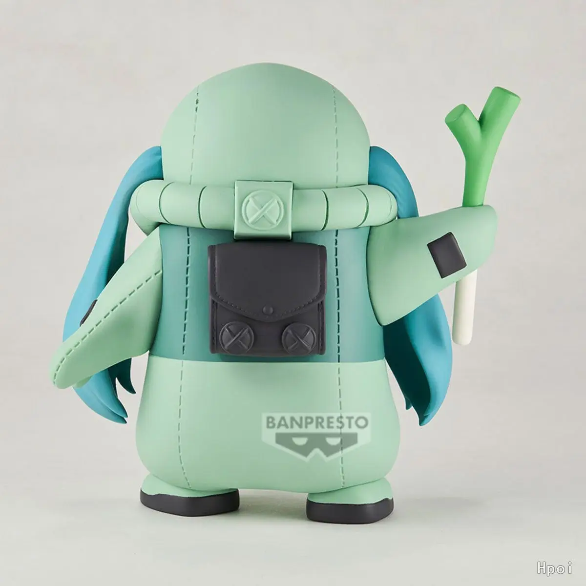 Фото Оригинальная фигурка Bandai Banpresto Bandai Hatsune Miku в честь 45-летия: Zaku, аниме-фигурка, модель игрушки, коллекции, подарки, игрушки №5
