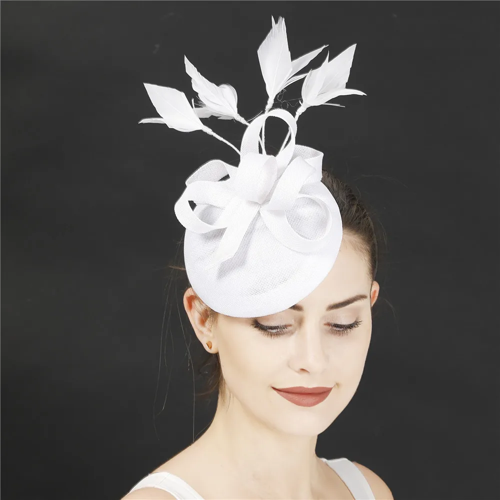 Новая женская хаки фасцинатор Пенни Меш Перьевые Шляпы Модные Ленты Женские Свадебная Вечеринка Федора Шляпа Удивительные Аксессуары SYF570