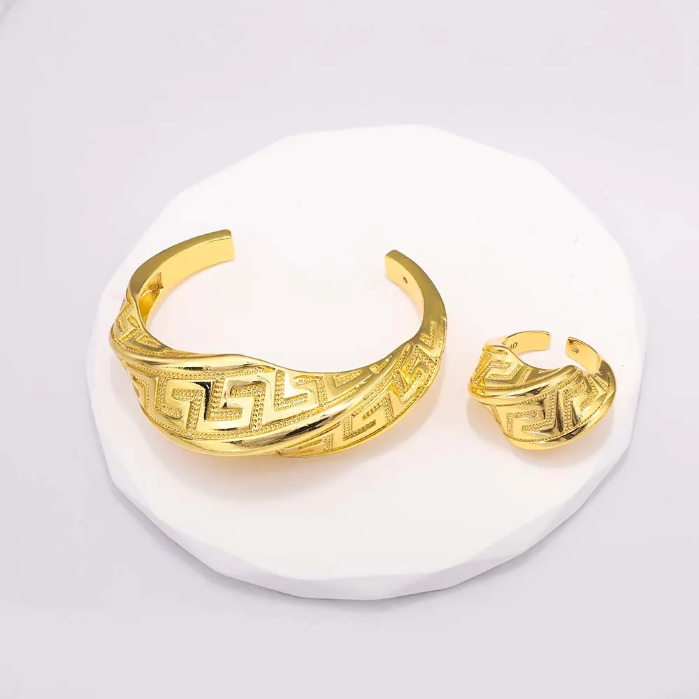 

Gold Colour Bangles Ring Set Bracelets For Women Dubai Jewelry Fashion Bangle Indian Jewerly Sets For Wedding Party Anniversary