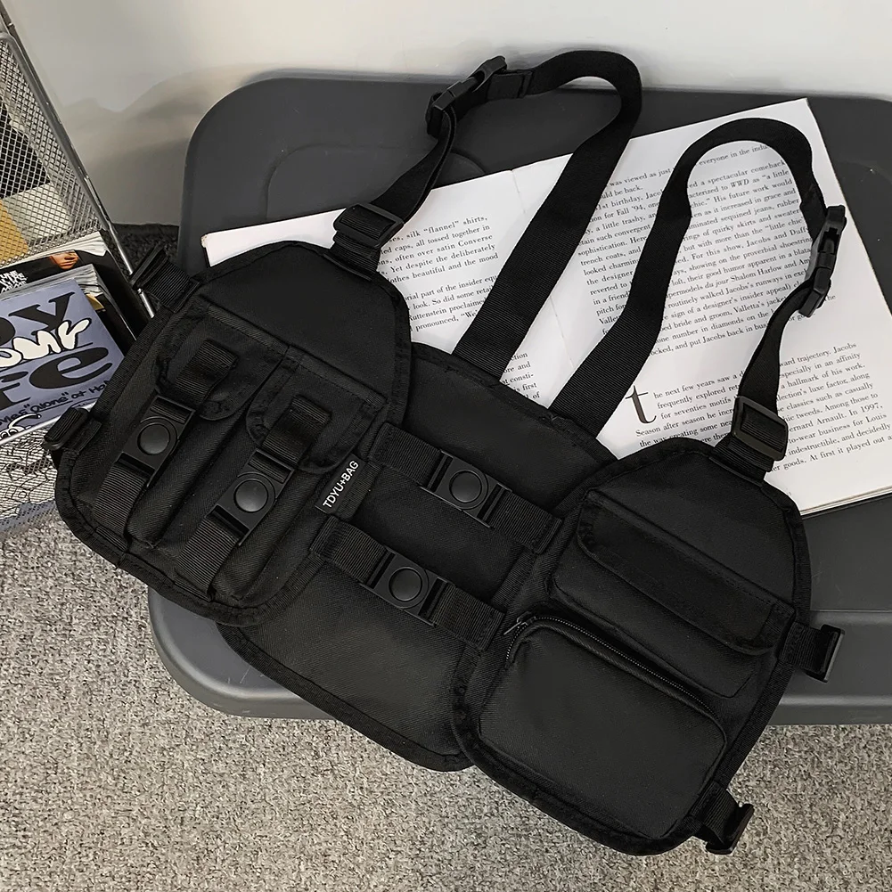 

Хип-хоп Жилет Сумки Оксфорд Нагрудная сумка Рюкзак Уличная одежда Многофункциональный Компактность Простой Мульти-карманы для Пеших прогулок Бег Велоспорт