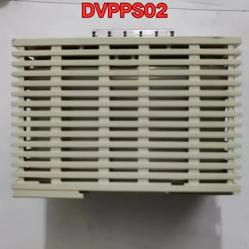 Бывший в употреблении функциональный тест модуля ПЛК DVPPS02 обычно