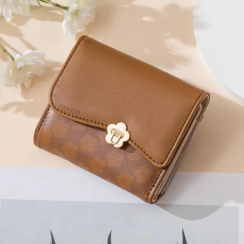 

2023 Wallet Women's Short Style New Small Coin Clip Simple and Versatile Hardware Flower Buckle Bag Wallet