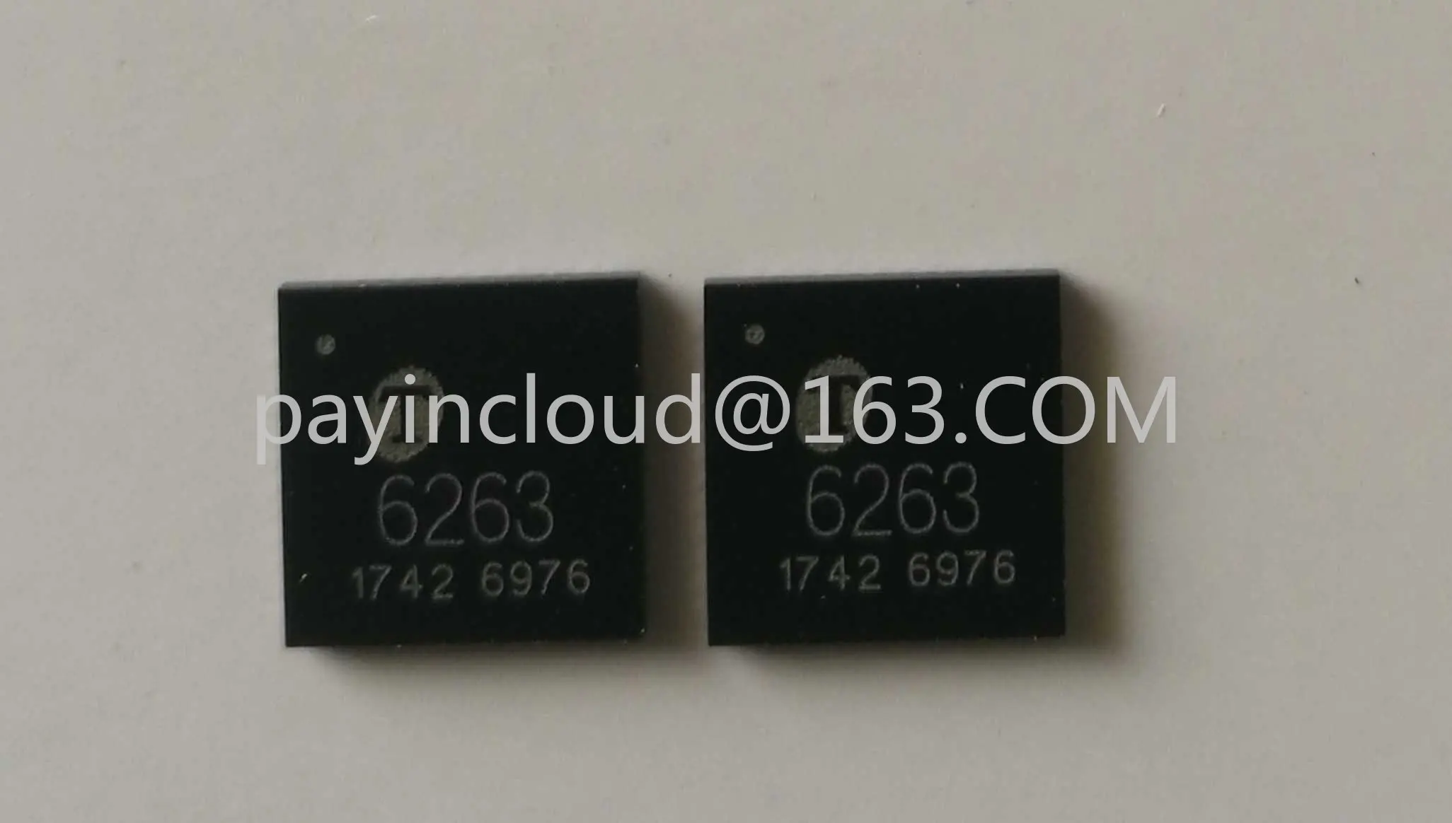 

6263N48 Dual Channel Audio Pre-gain Control 6263Programmable-Gain Pream