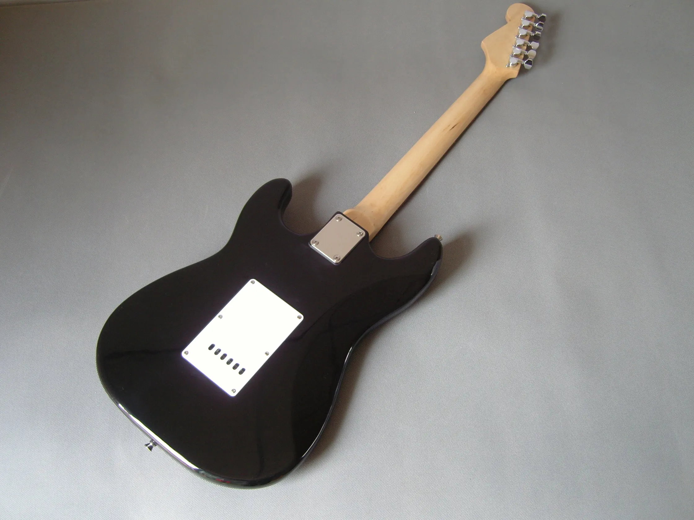 Электрогитара соло 6 струн 22 лада с логотипом под заказ