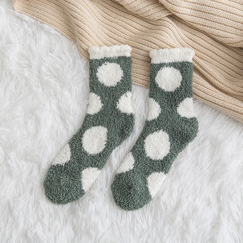 10 Pairs Women Men Winter Thick Coral Velvet Slipper Socks  Polka Dot Jacquard Candy Color Cozy Warm Home Sleeping 37JB