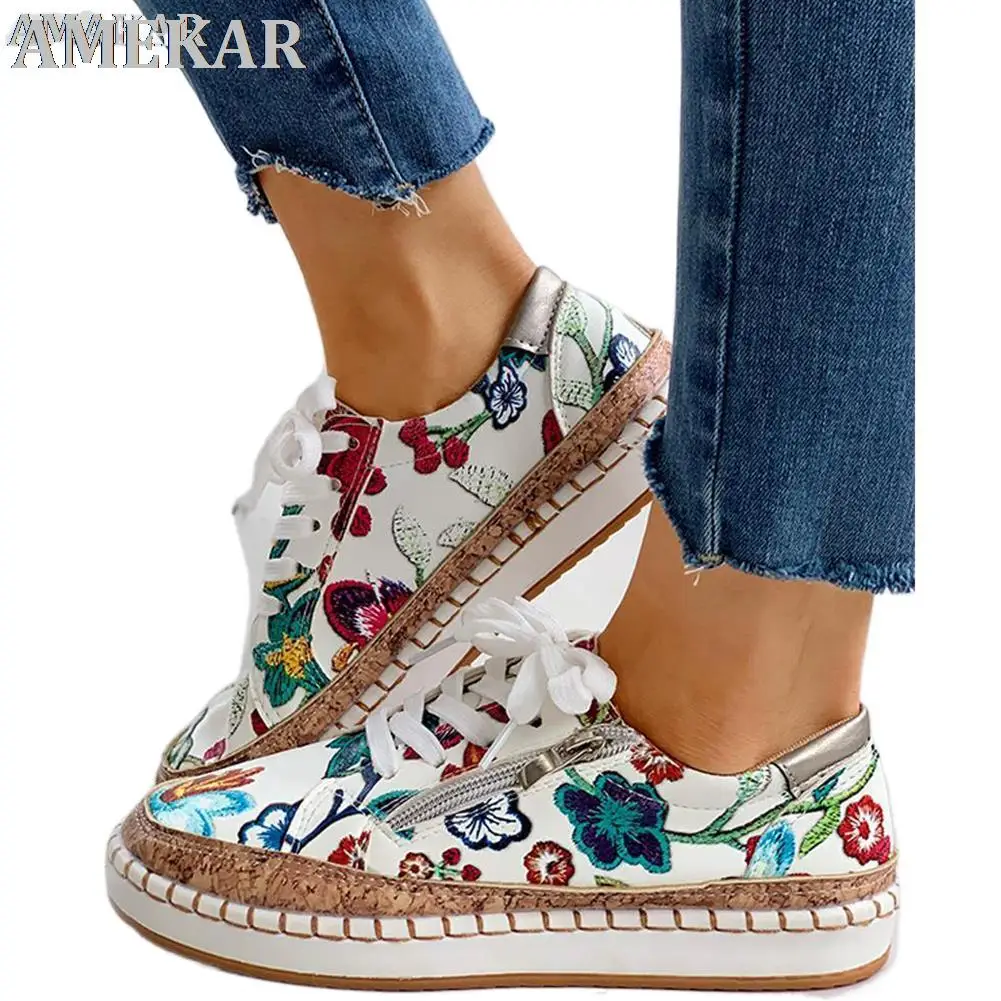 

Platform Round Toe Vulcanize Female Sneakers Casual Floral Lace Up Sewing Shoes Woman Leisure Fashion Brand Shoes