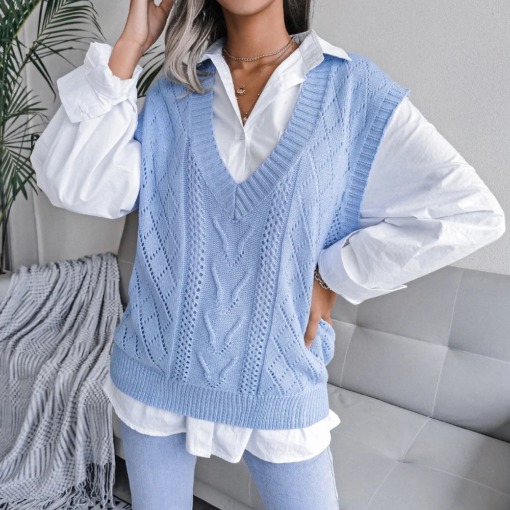 

2023 Autumn/Winter new elegant casual Hollow out Fried Dough Twists V-neck Knitted Vest Sweater Women's Wear