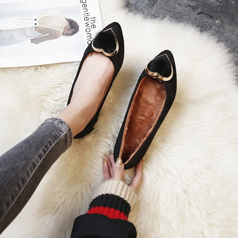 

2023 New Winter Warm Loafers Comfortle Flat Shoes for Women Pointed Toe Love Decoration Causal Shoes Women Ballet Flats