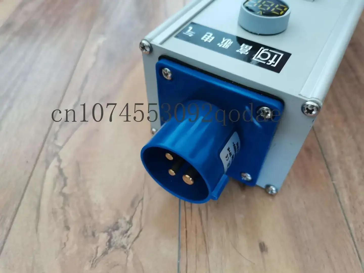 4 выхода с пневматической силовой коробкой для производительности сцены 16 А