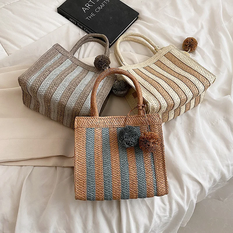 Women's Cute Tote 2023 Fashion Summer Straw Crossbody Handbags Handmade Rattan Braided Shoulder Bag Roman Vacation