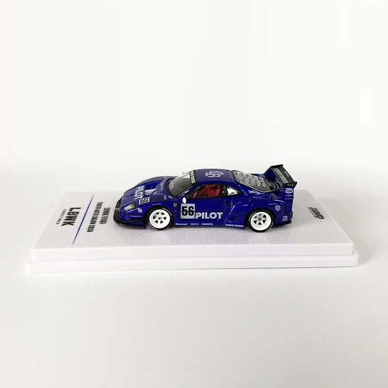 Модель автомобиля INNO 1:64 F40 LBWK металлический спортивный автомобиль автосалон 2024