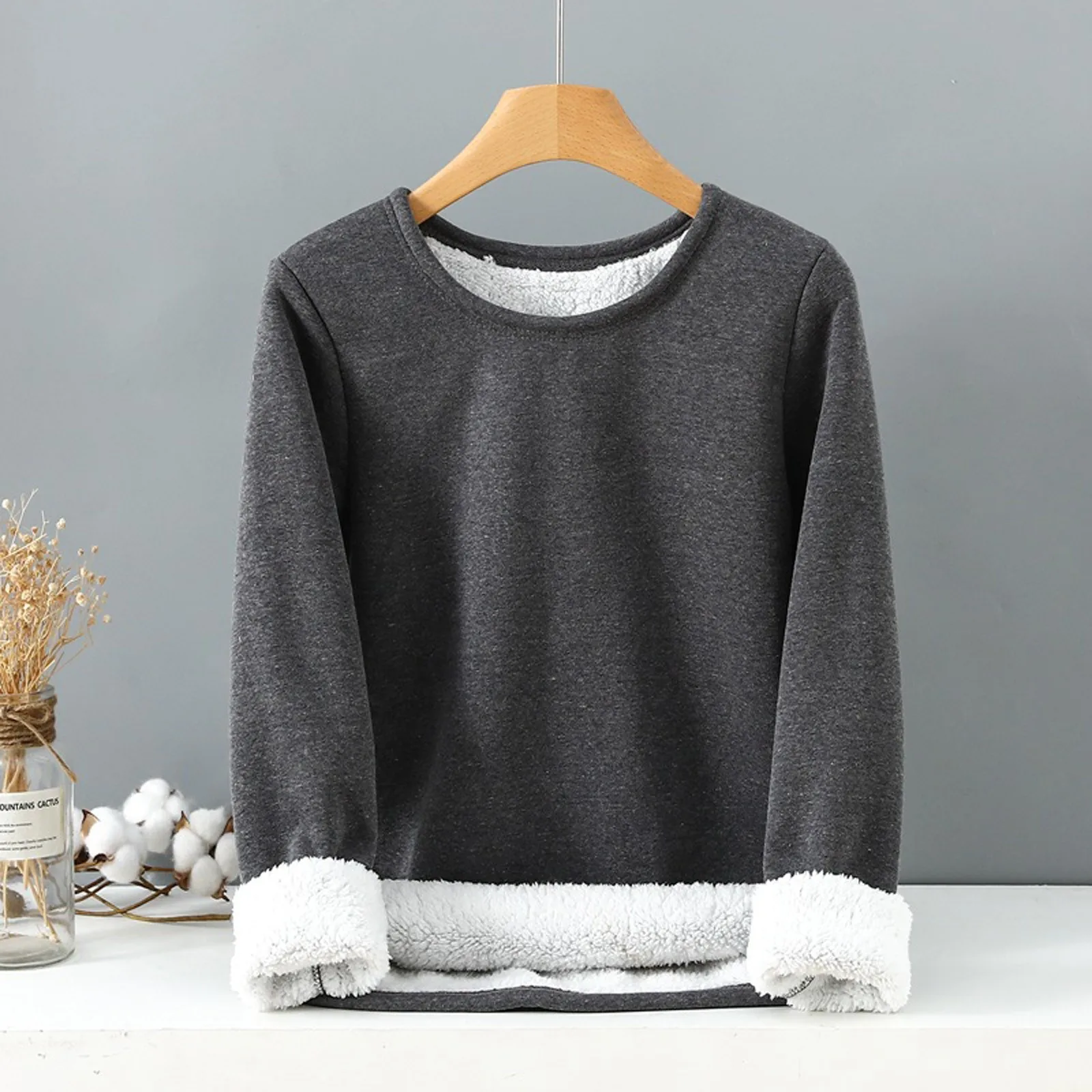 

Athletic Zip up Hoodie Women Casual Solid Shirt Thick Fleece Sweatshirt Winter Round Neck Warm Soft Fashion Sleeve Hoodie