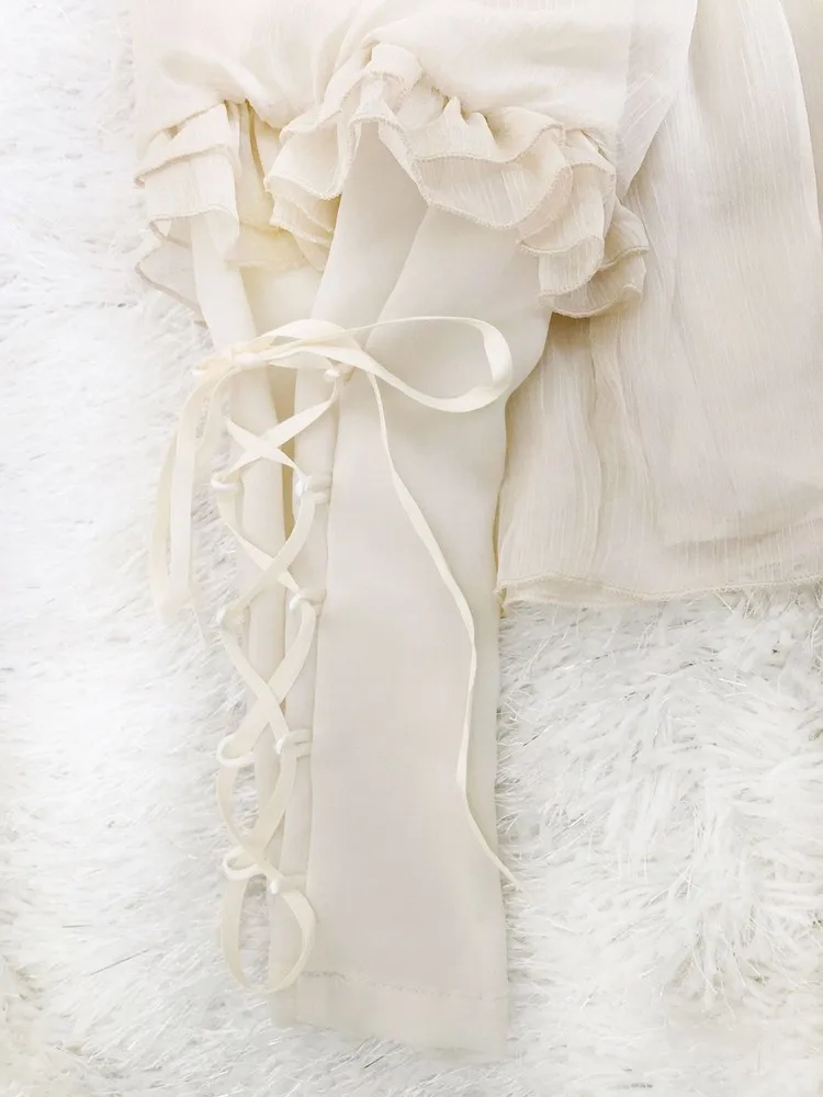 Женская шифоновая рубашка в стиле ретро винтажном блузка на шнуровке с оборками