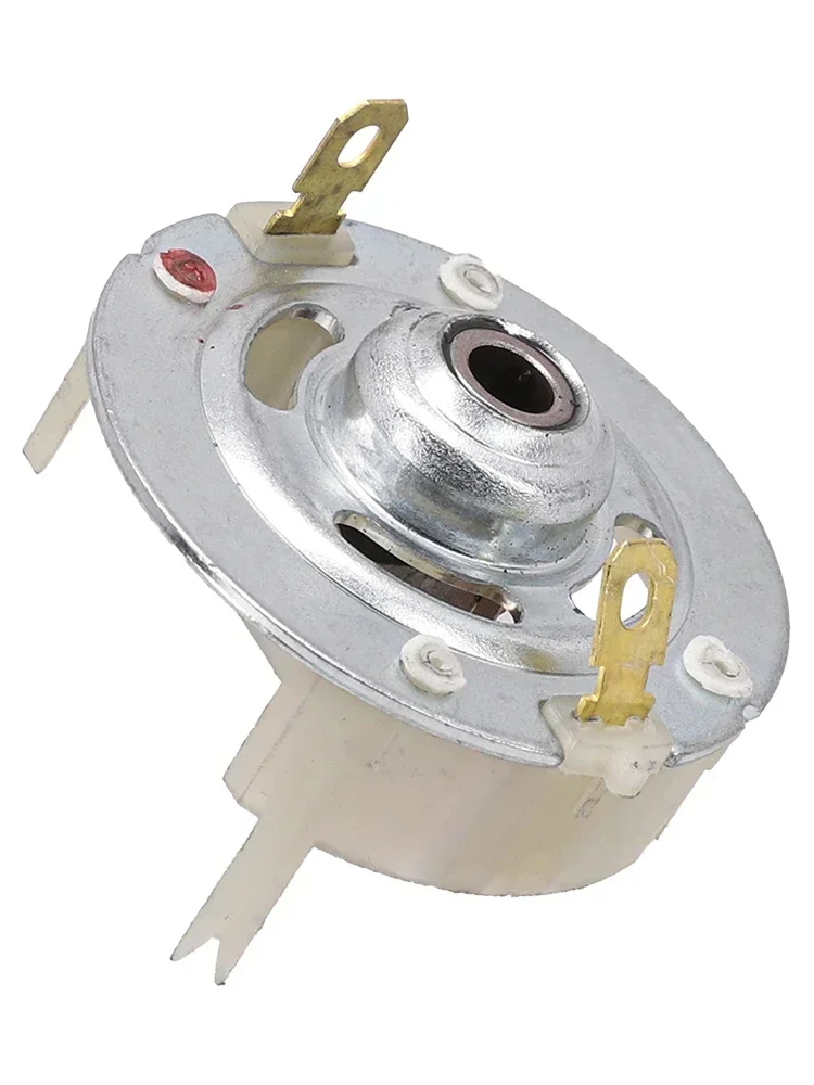 gorąca sprzedaż najnowszy przydatny uchwyt na szczotki węgiel 40*40*35mm dla RS775 RS750 RS755 plastikowe części do komutacji szczotek