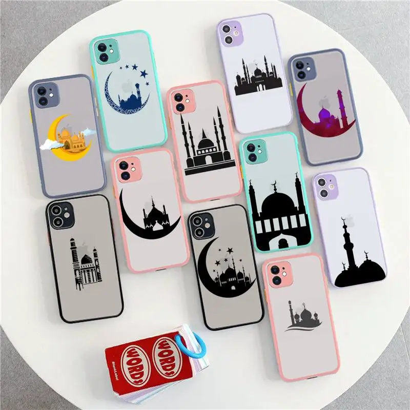 

FHNBLJ Muslim mosque Moon Phone Case for iPhone X XR XS 7 8 Plus 11 12 13 pro MAX 13mini Translucent Matte Shockproof Case