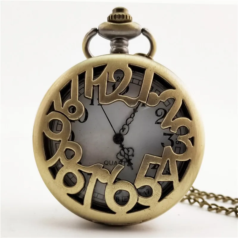 

Vintage Big Numbers Carving Quartz Pocket Watch for Men Engraved Hollow Case Fob Chain Clock for Collection Gift Analog Display