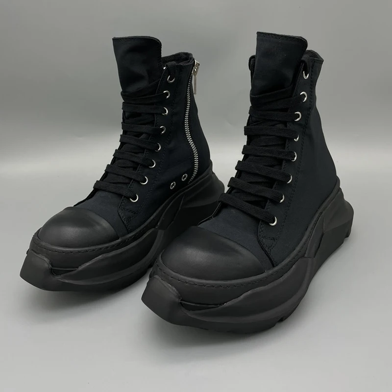 Women's Sports Shoes