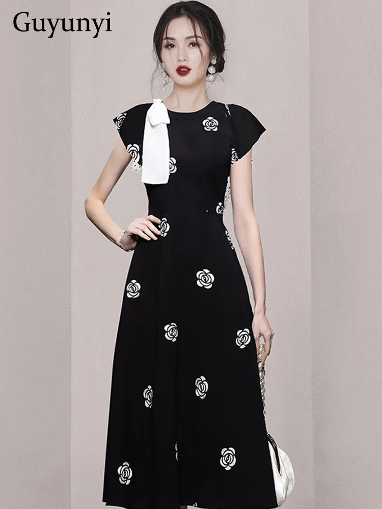 

Elegant Vintage Dress Summer White Floral Embroidery Black O-Neck Short Ruffle Sleeves High Waist Lline Temperament Party Dresss