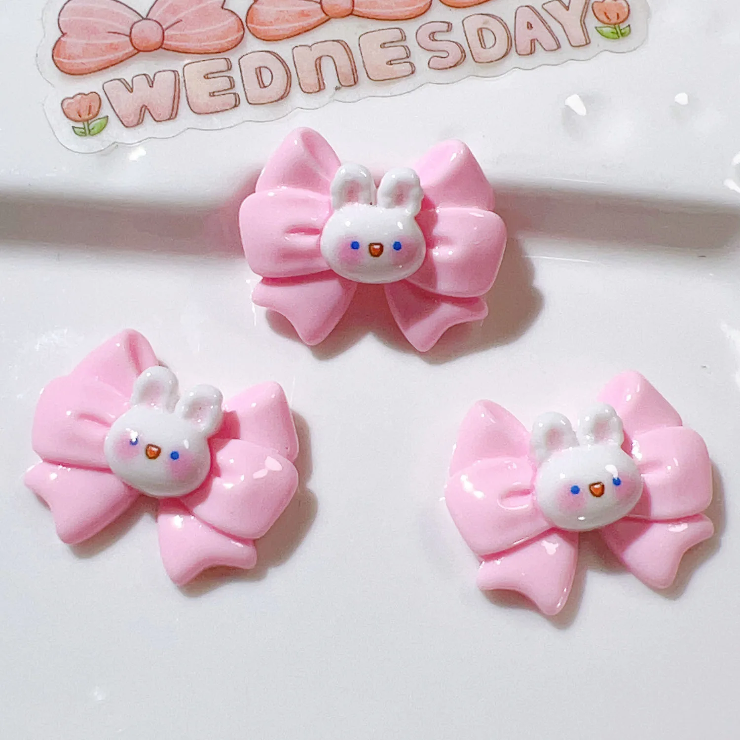 

Набор из 10 милых кроликов из канифоли TSXJY