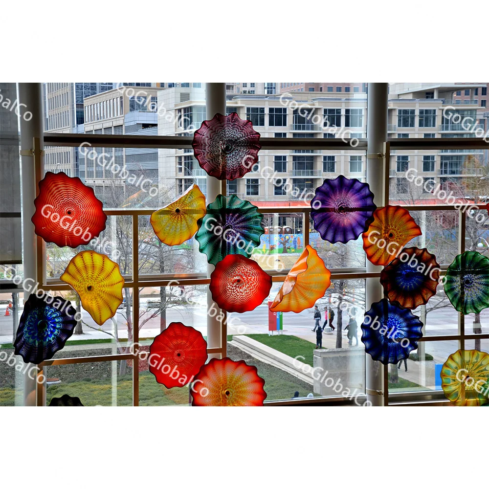 

Уникальные выдувные вручную настенные тарелки из муранского стекла индивидуальный дизайн Дэйл Чихули стильное украшение для дома Цветочн...