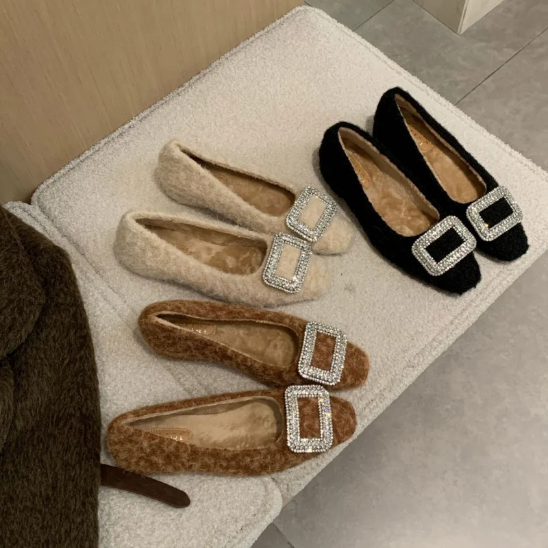 2024 новые зимние блестящие туфли Мэри Джейн на плоской подошве с кристаллами