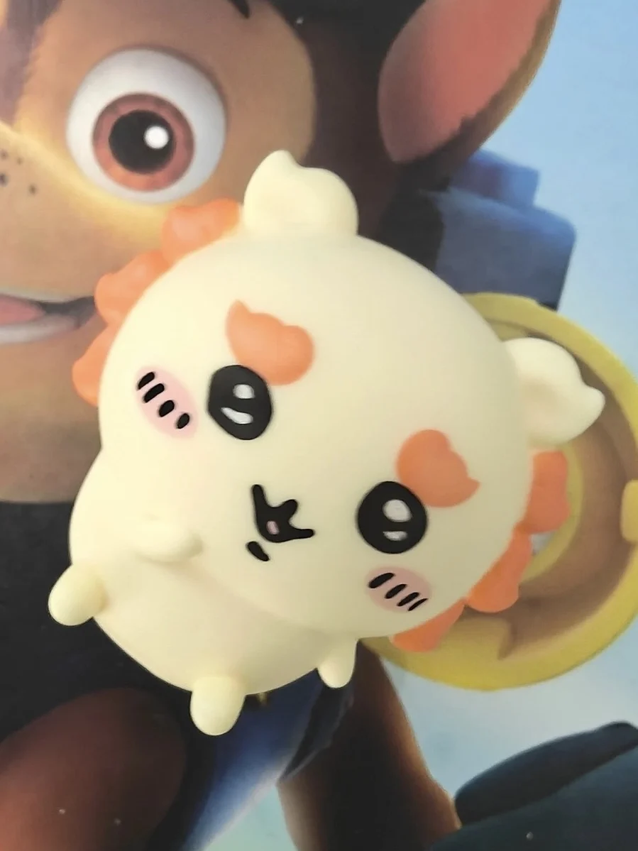 Фото Японская серия мультфильмов Chiikawa Rakko Friends: милые фигурки для украшения автомобиля, настольные украшения Shisa Hachiware, подарки для девочек, игрушки в стиле каваи. №4
