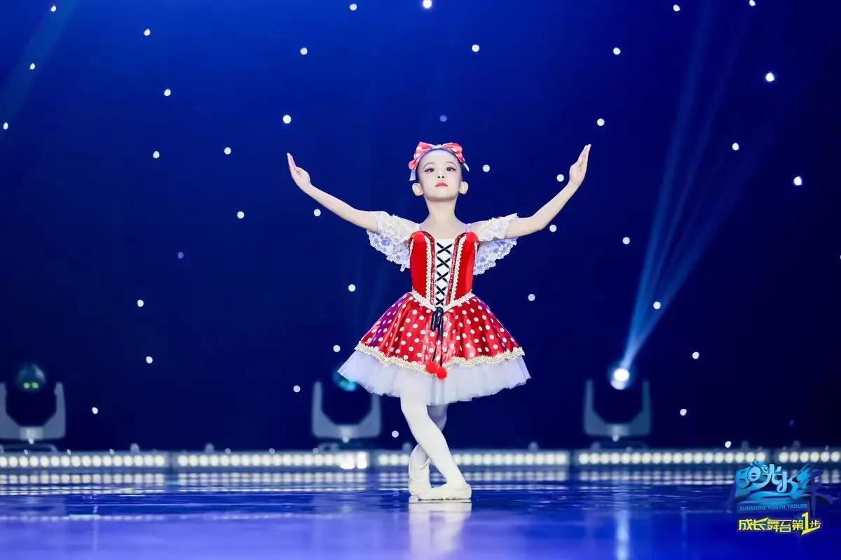 Рисунок 3 - Новинка, красный Детский костюм для балета